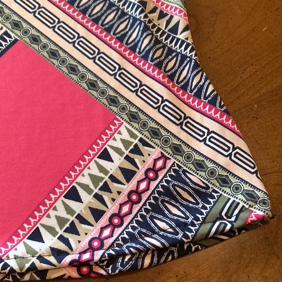 JM Collection Womens Cold Shoulder Top - size Medium - Picture 16 of 17